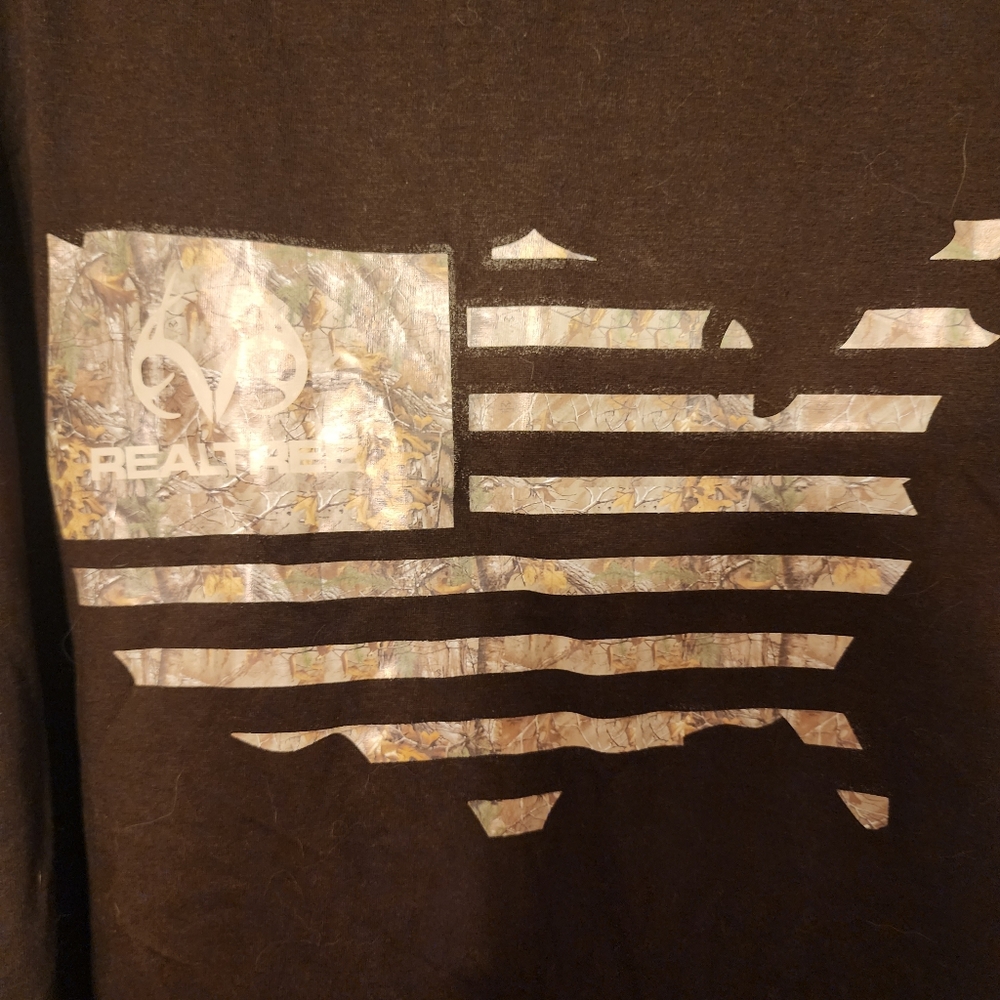 Real Tree Mens Brown Tshirt. Size Large. - Picture 4 of 5